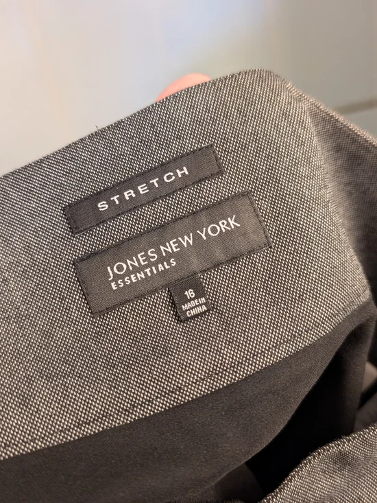 Jones New York Gray Two-Piece Skirt Suit - Picture 10 of 11